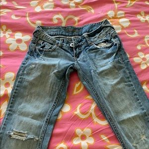 Amethyst jeans size 0. Soft and distressed.